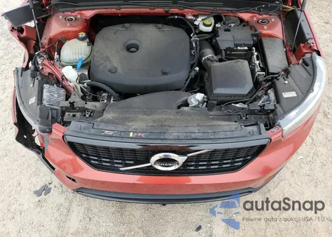 2019 Volvo Xc40 T4 R-Design z USA, uszkodzony, nr VIN YV4AC2HM9K2074892